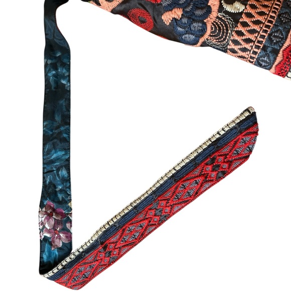 Johnny Was Reversible Embroidered Floral Kimono-Style Jacket With Tie 100% Silk, - Picture 13 of 16